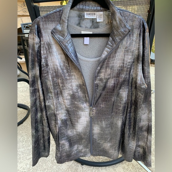 Chicos crocodile silver/black Sz 2 (12-14) stretchy zippered jacket - Picture 1 of 6